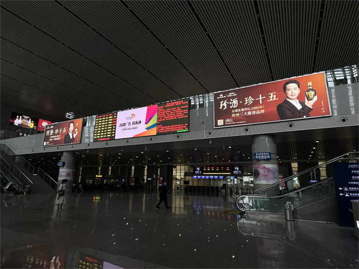 安陽(yáng)高鐵站廣告:品牌“長(zhǎng)久暢銷(xiāo)”的法則是什么？